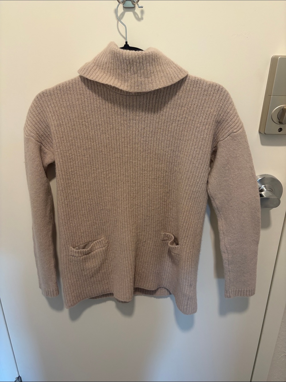 Ellen Tracy Ribbed Turtleneck Sweater in Light Beige